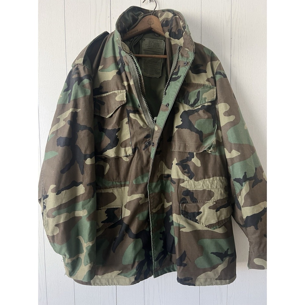 Vintage US Army Field Jacket Coat Cold Weather Medium Long Woodland Camo